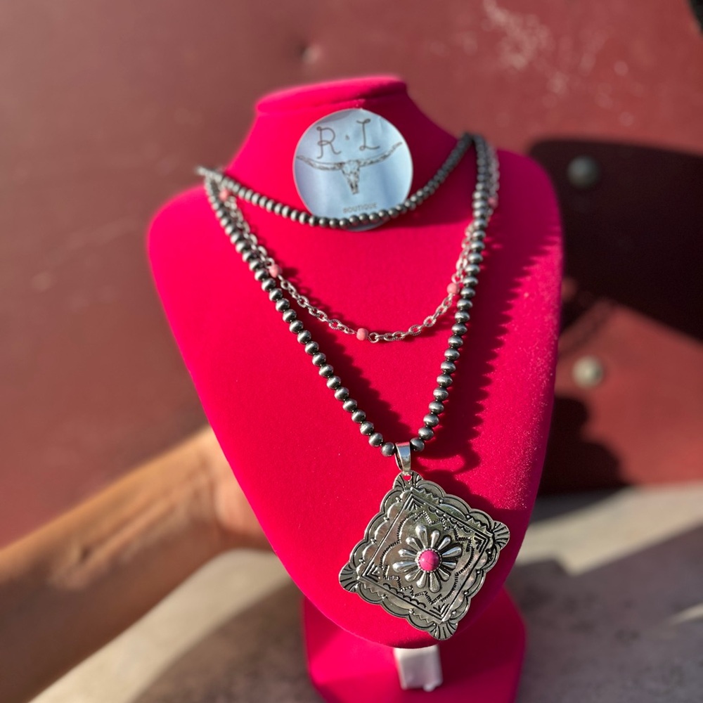 Silver and Pink Pendant Necklace
